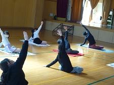 20200325yoga4.jpg