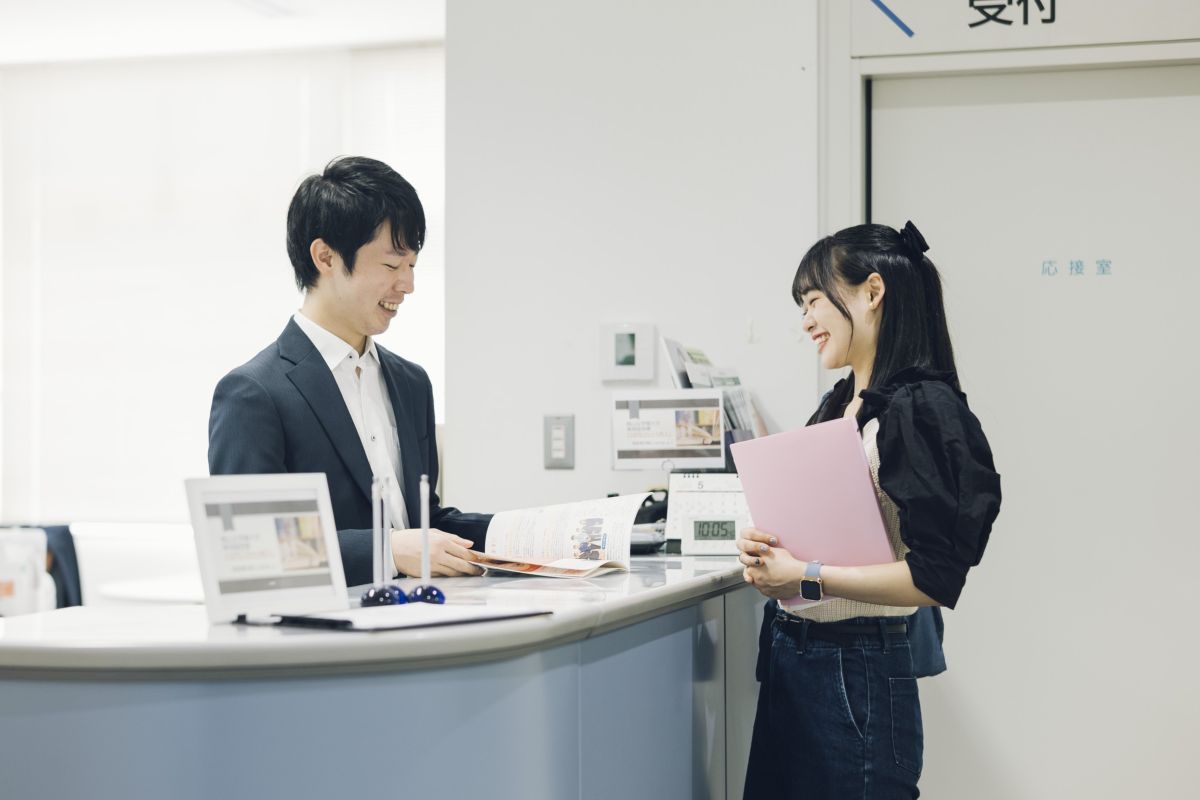 学校法人椙山女学園で働く事務職員