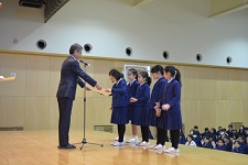 1612051.jpg